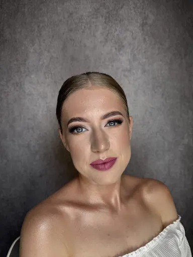 Make Up & Beauty Studio Honorata Kochanowicz - Makijaż Gniezno